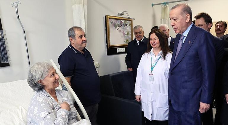 Cumhurbaşkanı Erdoğan'dan açılışını yaptığı hastanedeki hastalara sürpriz ziyaret 3 cumhurbaskani erdogandan acilisini yaptigi hastanedeki hastalara surpriz ziyaret 1 WFblht4N
