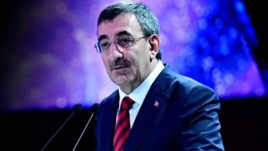 cumhurbaskani yardimcisi yilmazdan pence operasyon bolgesinde sehit dusen uzman cavus icin bassagligi iletisi 47rwuU6w