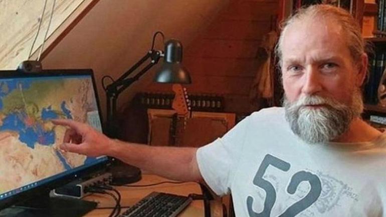 'Deprem kahini' bu defa haklı mı? Tehlikeli sessizlik: Türkiye'nin altında ve hepsi meyyit 2 deprem kahini bu defa hakli mi tehlikeli sessizlik turkiyenin altinda ve hepsi meyyit 0 cSfbBnuV