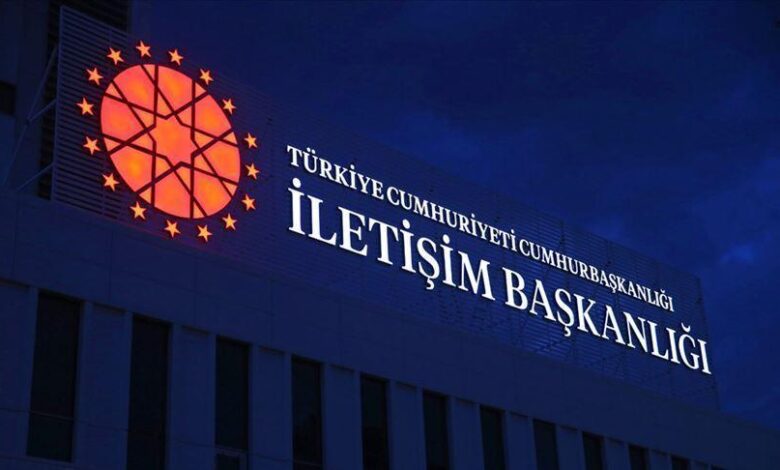 DMM'den 'Cumhurbaşkanı Erdoğan, rozet taktığı vekili tanımadı' savı için açıklama 1 dmmden cumhurbaskani erdogan rozet taktigi vekili tanimadi savi icin aciklama CAgsyfuF