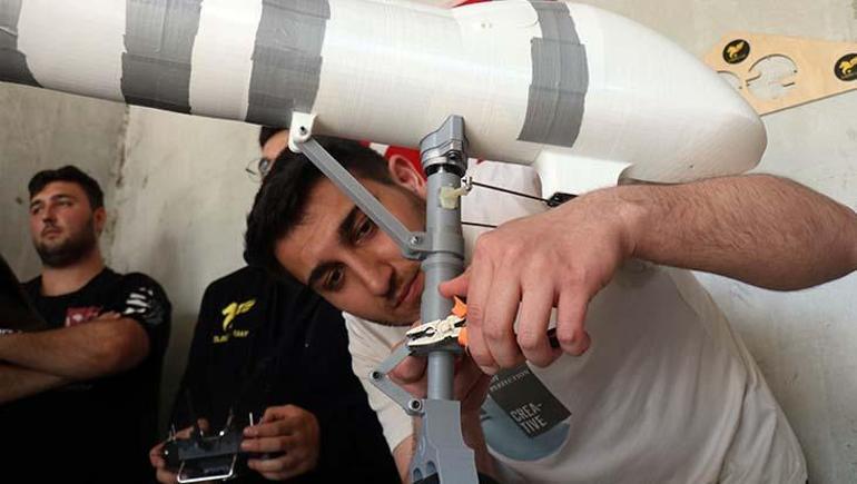 Düğün konvoyunu İHA ile kestiler! Bu türlü yol kesme geleneği görülmedi 3 dugun konvoyunu iha ile kestiler bu turlu yol kesme gelenegi gorulmedi 1 CimyH9WB