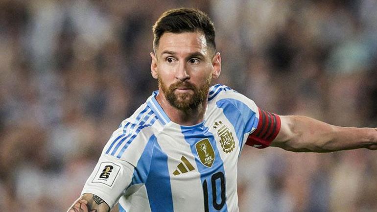 Dünyanın en çok kazanan atletleri açıklandı! Ronaldo'dan Messi'ye tarihi fark 4 dunyanin en cok kazanan atletleri aciklandi ronaldodan messiye tarihi fark 2 cMhBuRpW