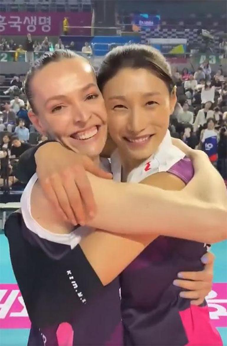 Eda Fazilet gözyaşlarını tutamadı! Kim Yeon Koung All Star maçına damga vurdu 2 eda fazilet gozyaslarini tutamadi kim yeon koung all star macina damga vurdu 0 HUrnds8H
