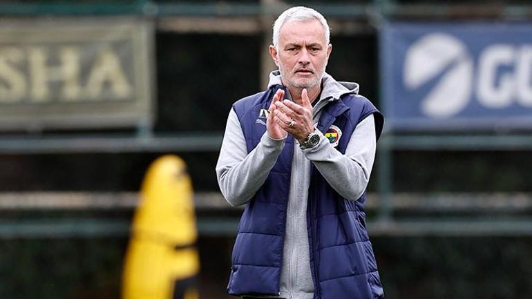 Fenerbahçe Başkanı Ali Koç’tan istifa sözleri! ‘Camiamız bizi onur kırıcı yollamak isterse…’ 2 fenerbahce baskani ali koctan istifa sozleri camiamiz bizi onur kirici yollamak isterse 0