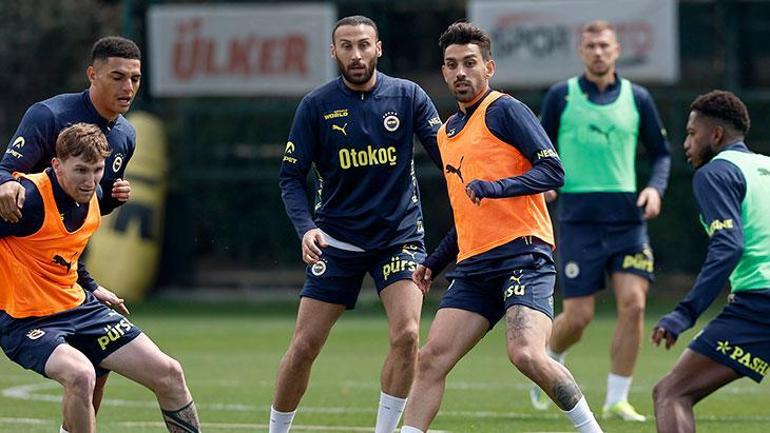 Fenerbahçe'de 2 yıldızla yollar ayrılıyor! 8.4 milyon Euro'luk maaş yükü 2 fenerbahcede 2 yildizla yollar ayriliyor 84 milyon euroluk maas yuku 0 uZc6PAKA