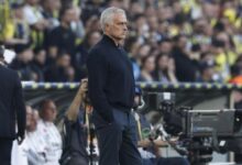fenerbahcede 3 bilinmeyenli denklem belirsizlik rahatsizlik yaratti tDYiygif