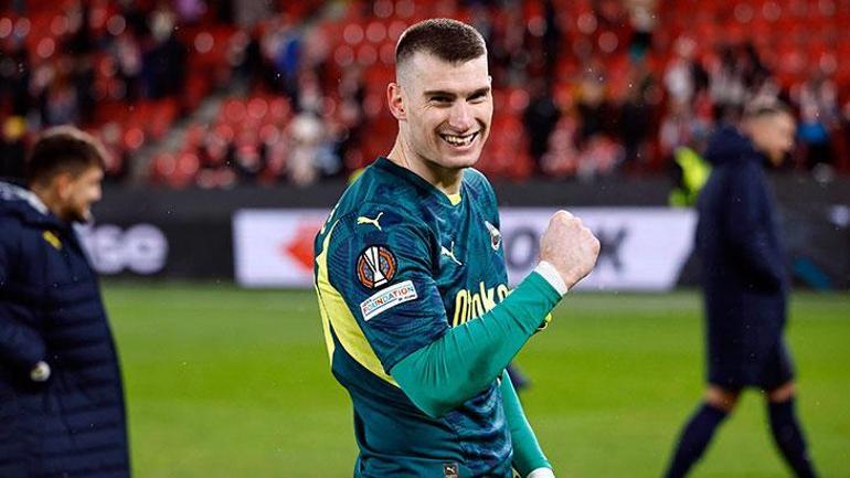 Fenerbahçe'de yıldız futbolcunun bileti kesildi! Yollar ayrılıyor 2 fenerbahcede yildiz futbolcunun bileti kesildi yollar ayriliyor 0 6VjVOkXP