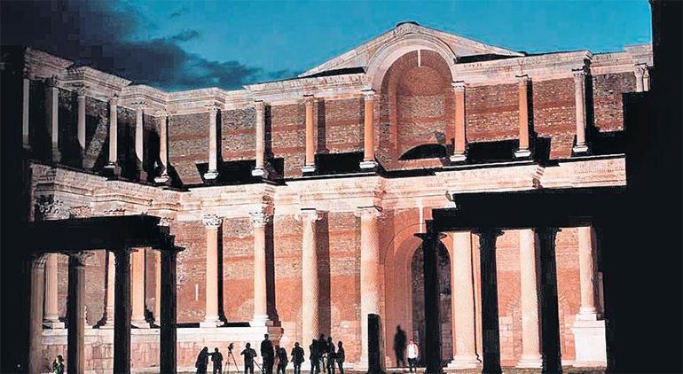 gece muzeciligi ziyaretci sayisini artirdi 1 H945JIui