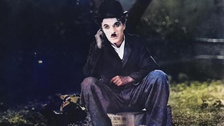 'Hitler bıyığı'nın ardında ne var? Şaşırtan gaz maskesi ayrıntısı: 'Yarığı örtüyordu' 3 hitler biyiginin ardinda ne var sasirtan gaz maskesi ayrintisi yarigi ortuyordu 1
