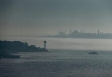 istanbul bogazinda gemi trafigi sis nedeniyle sureksiz olarak durduruldu uaQgktRH