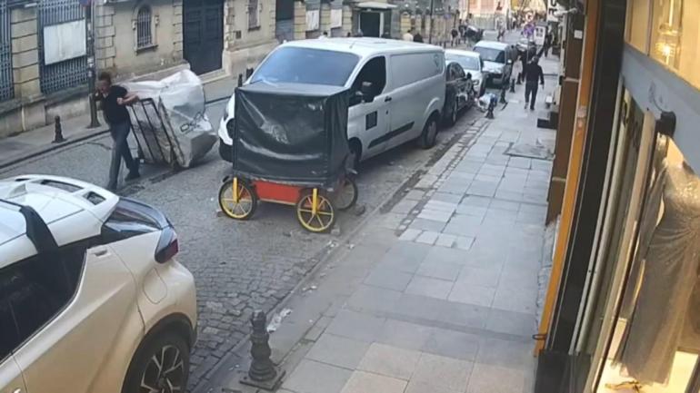 İstanbul'da inanılmaz olay! Çöpte 200 bin dolar kıymetinde pırlanta dolu poşet buldu 4 istanbulda inanilmaz olay copte 200 bin dolar kiymetinde pirlanta dolu poset buldu 2 rS9nQBFp