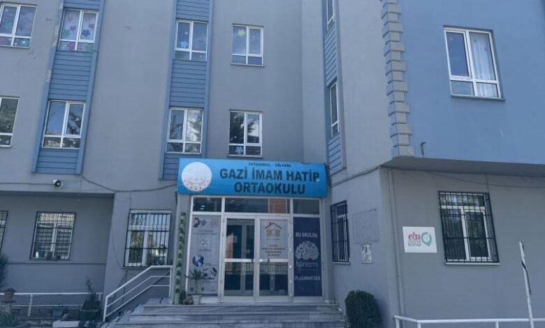İstanbul'da zelzelede riskli bulunan okul boşaltıldı 1 istanbulda zelzelede riskli bulunan okul bosaltildi KIt9bHiv