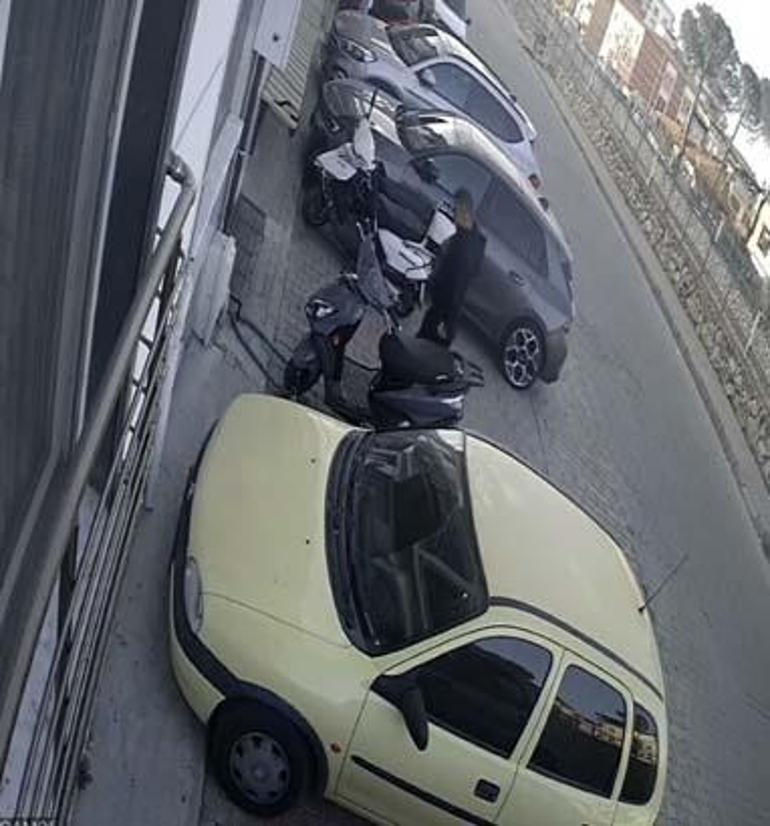 İtfaiyeci babadan 12 dakikalık katliam planı! Güvenlik kamerası imajları ortaya çıktı 4 itfaiyeci babadan 12 dakikalik katliam plani guvenlik kamerasi imajlari ortaya cikti 2 f3HCuESf