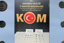 karabukte tarihi eser operasyonunda 12 sikke ve 14 tarihi eser ele gecirildi KO32bLjU