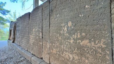 karatepe aslantas yazitlari unesco dunya bellegi milletlerarasi kutugunde 99GyUL12