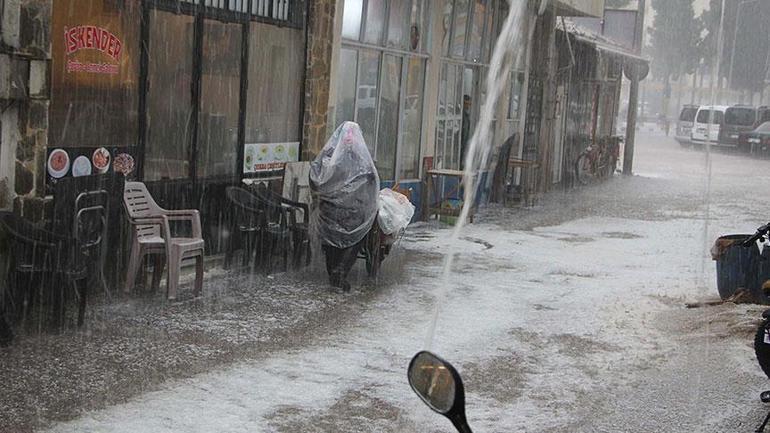 Kentte hayat durdu! Apansız bastırdı, her yer beyaza büründü 2 kentte hayat durdu apansiz bastirdi her yer beyaza burundu 0 pLkI5SJY