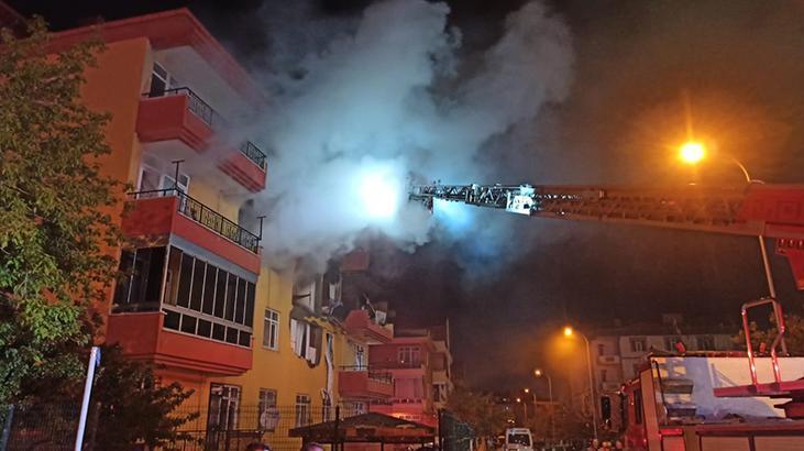 Konya'da bir binada şiddetli patlama! 1'i ağır 12 kişi yaralandı 2 konyada bir binada siddetli patlama 1i agir 12 kisi yaralandi 0 4OADBGyM