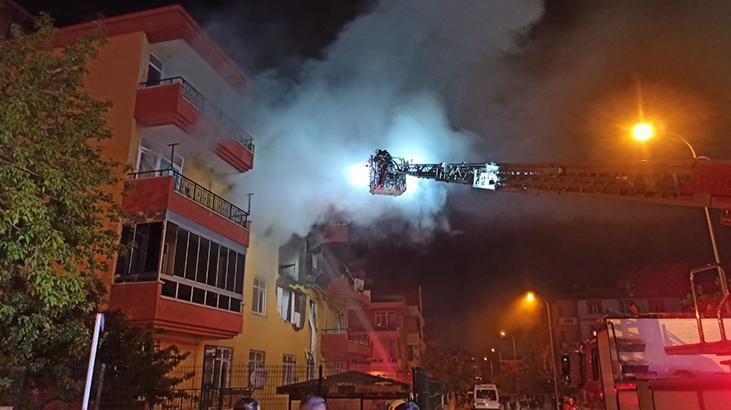 Konya'da bir binada şiddetli patlama! 1'i ağır 12 kişi yaralandı 6 konyada bir binada siddetli patlama 1i agir 12 kisi yaralandi 4 BTOHNZcp