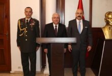 milli savunma bakani guler resmi ziyaretlerde bulunmak uzere kameruna gitti W1usj3Kf