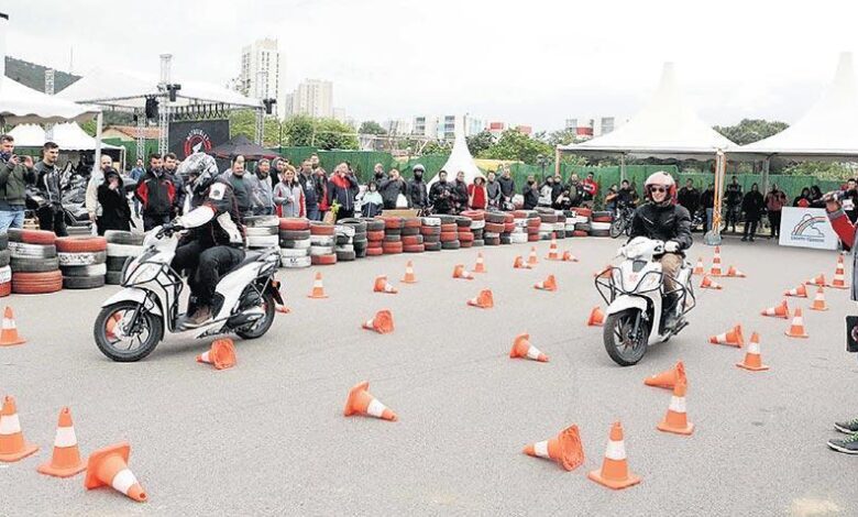 ‘Motosiklet Günleri’nde sürüş eğitimi aldılar 1 motosiklet gunlerinde surus egitimi aldilar ygMRpydT