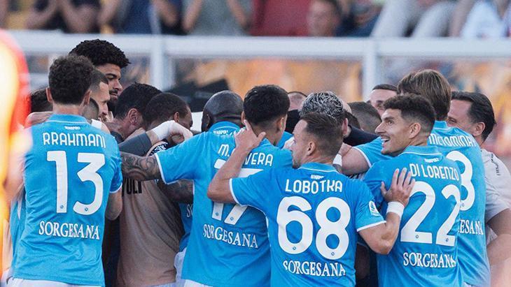 Napoli'den şampiyonluk yolunda dev adım! 1 napoliden sampiyonluk yolunda dev adim B7XlyDPE