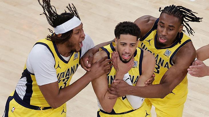 NBA'de Pacers uzatmada Knicks'i devirdi, seride öne geçti 1 nbade pacers uzatmada knicksi devirdi seride one gecti