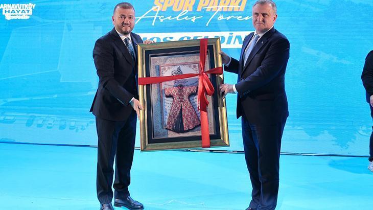 Osman Aşkın Bak: Türkiye’nin her köşesinde spor ihtilali yaşanıyor 1 osman askin bak turkiyenin her kosesinde spor ihtilali yasaniyor qsaIcuen