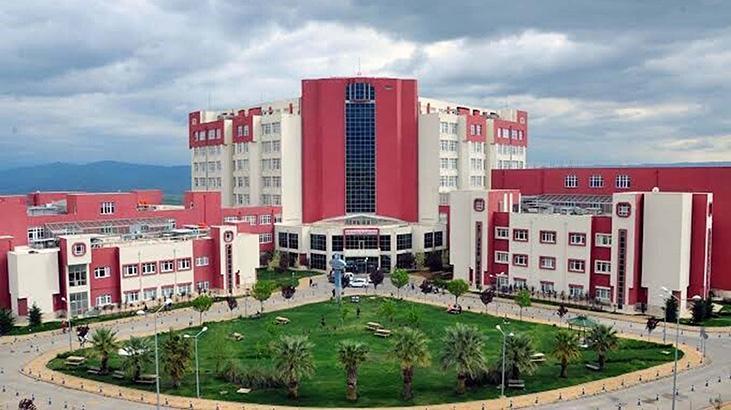 profesor ve sekreterine bicak parasi ismi altinda rusvet aldiklari teziyle gozalti lHPRGg7P