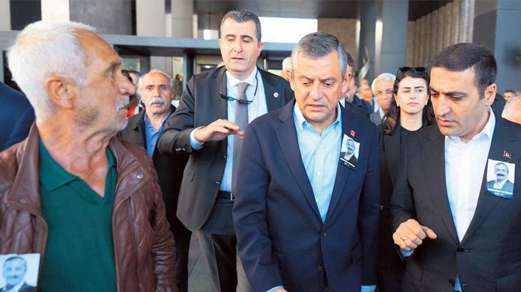 Sabıkalıdan Özel'e yumruk 1 sabikalidan ozele yumruk Lbzy6wFi