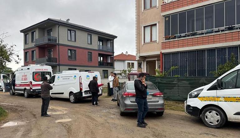 Sır ölüm! Eski oyuncunun cansız vücudu meskeninin balkonunda bulundu 2 sir olum eski oyuncunun cansiz vucudu meskeninin balkonunda bulundu 0 KLUILGAm