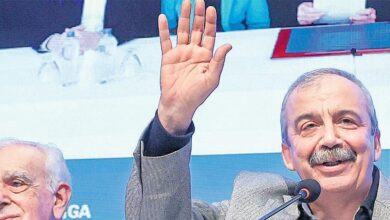 sirri sureyya baskan 18 gunluk omur ugrasini kaybetti ICnQ431q