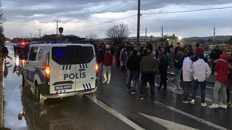 Sivasspor'a taraftarlardan tesislerde protesto şoku! 2 sivasspora taraftarlardan tesislerde protesto soku 0 8XvdKKmP