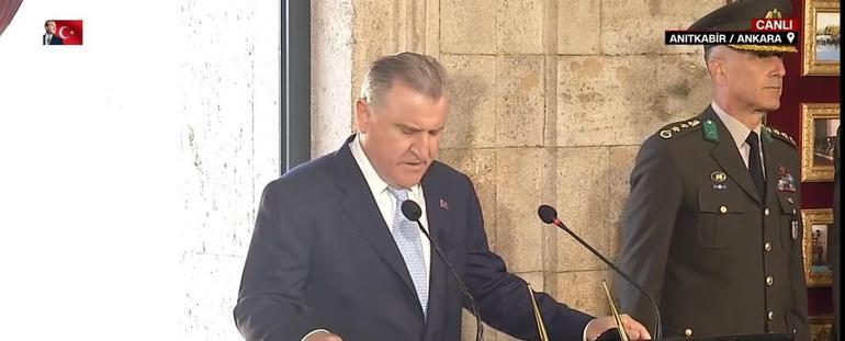 son dakika 19 mayis coskusu artarak suruyor birinci merasim anitkabirde 2 2VI2APs8