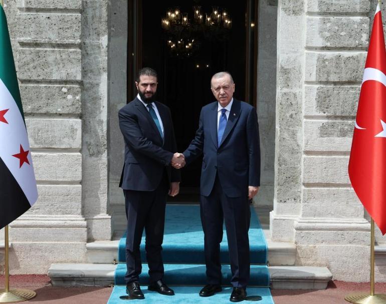 Son dakika: Cumhurbaşkanı Erdoğan, Şara ile bir ortaya geldi 2 son dakika cumhurbaskani erdogan sara ile bir ortaya geldi 0 OI3vO6Rd