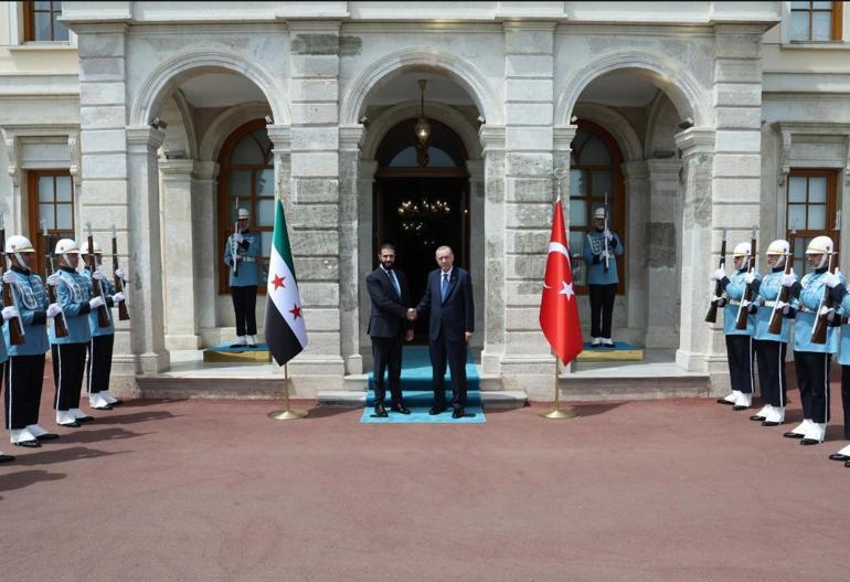 son dakika cumhurbaskani erdogan sara ile bir ortaya geldi 2 BI8re1Ol