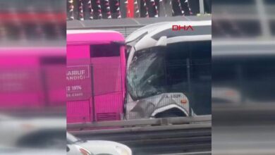 son dakika istanbulda iki metrobus carpisti yaralilar var 7dX52dxj