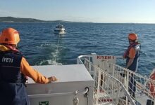 suruklenen tekne canakkale marinaya yanastirildi rN9XGVdi