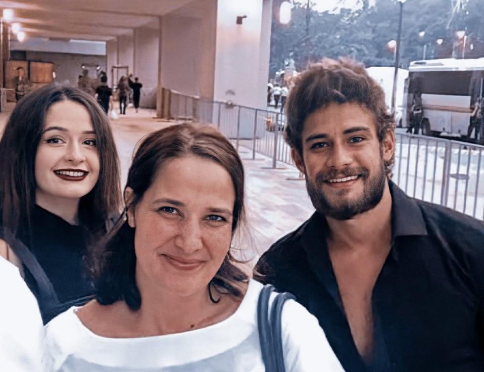 Survivor Batuhan Karacakaya'nın annesi Gülhayat Karacakaya'dan Acun Ilıcalı'ya şoke eden ileti 4 survivor batuhan karacakayanin annesi gulhayat karacakayadan acun ilicaliya soke eden ileti 2 N8BzeA7F