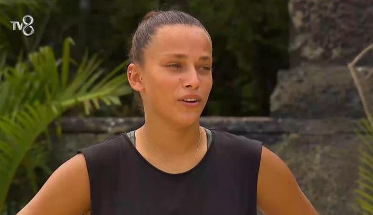 Survivor'da Meryem - Sevgi düellosu! Yağmur'un rakibi muhakkak oldu 4 survivorda meryem sevgi duellosu yagmurun rakibi muhakkak oldu 2 atUOfaCf