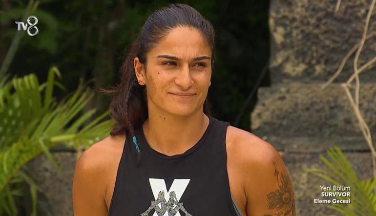 Survivor'dan gözyaşlarıyla ayrıldı! Adaya veda eden yarışmacı belirli oldu 3 survivordan gozyaslariyla ayrildi adaya veda eden yarismaci belirli oldu 1 HF9Aa2CJ