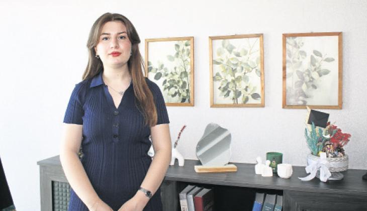 Tuhaf konut mahpusu kararı! Bu ceza faile mi, darbedilen eşe mi? 1 tuhaf konut mahpusu karari bu ceza faile mi darbedilen ese mi qtlchf3f
