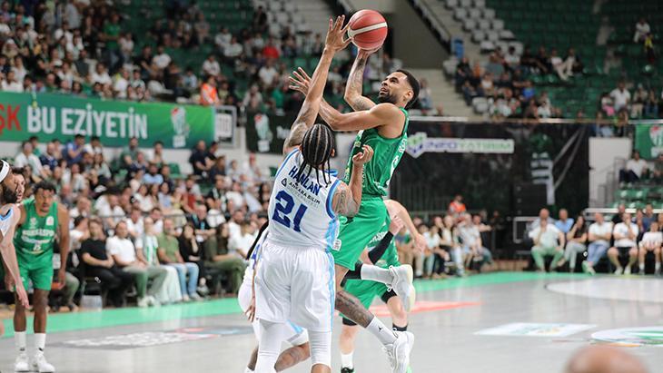 Türk Telekom, Bursaspor Yörsan deplasmanında galip! 1 turk telekom bursaspor yorsan deplasmaninda galip efCHPhaq