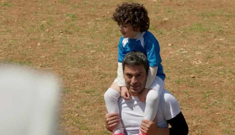Uzak Kent'te Alya ile Sadakat karşı karşıya! 'Ben bu konağın hanımağasıyım' 6 uzak kentte alya ile sadakat karsi karsiya ben bu konagin hanimagasiyim 4 UIKYXGFp