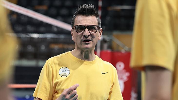 VakıfBank'ta Giovanni Guidetti'nin 30. kupa hedefi! 1 vakifbankta giovanni guidettinin 30 kupa hedefi