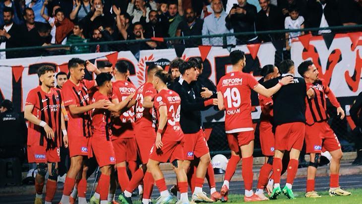 Vanspor FK, Elazığspor karşısında farka koştu! 1 vanspor fk elazigspor karsisinda farka kostu wcHJjrQ3