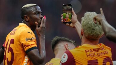 victor osimhenin anonsunu kizi yapti baris alper yilmazdan selfie W851RzvF