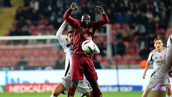 Vincent Aboubakar'ın kontratı feshedildi! 1 vincent aboubakarin kontrati feshedildi fsQGYJEQ