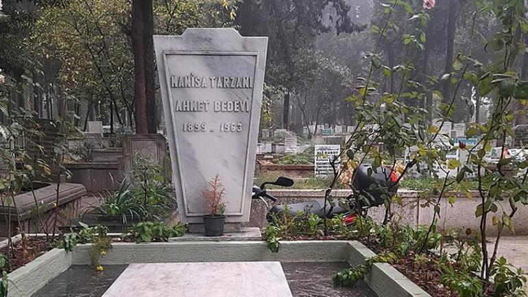 Yunan'ın yaktığını tek tek yeşertmiş! Konya'daki kelamı ders verdi, daima şortuyla gezdi 5 yunanin yaktigini tek tek yesertmis konyadaki kelami ders verdi daima sortuyla gezdi 3 bRcfVwmv