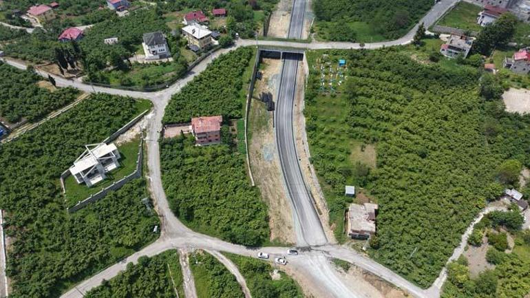 13 yıldır bitmeyen yol vatandaşı isyan ettirdi! 6 13 yildir bitmeyen yol vatandasi isyan ettirdi 4 BfnwkzaG
