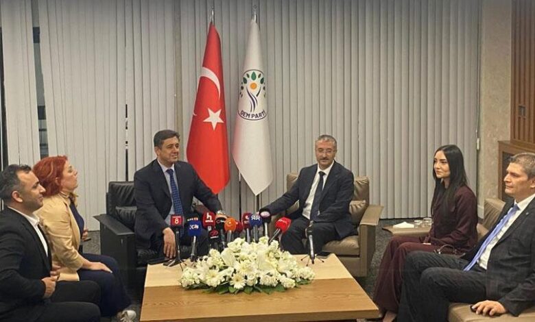 6 partiden DEM Parti’ye bayram ziyareti 1 6 partiden dem partiye bayram ziyareti pZ1ddx21